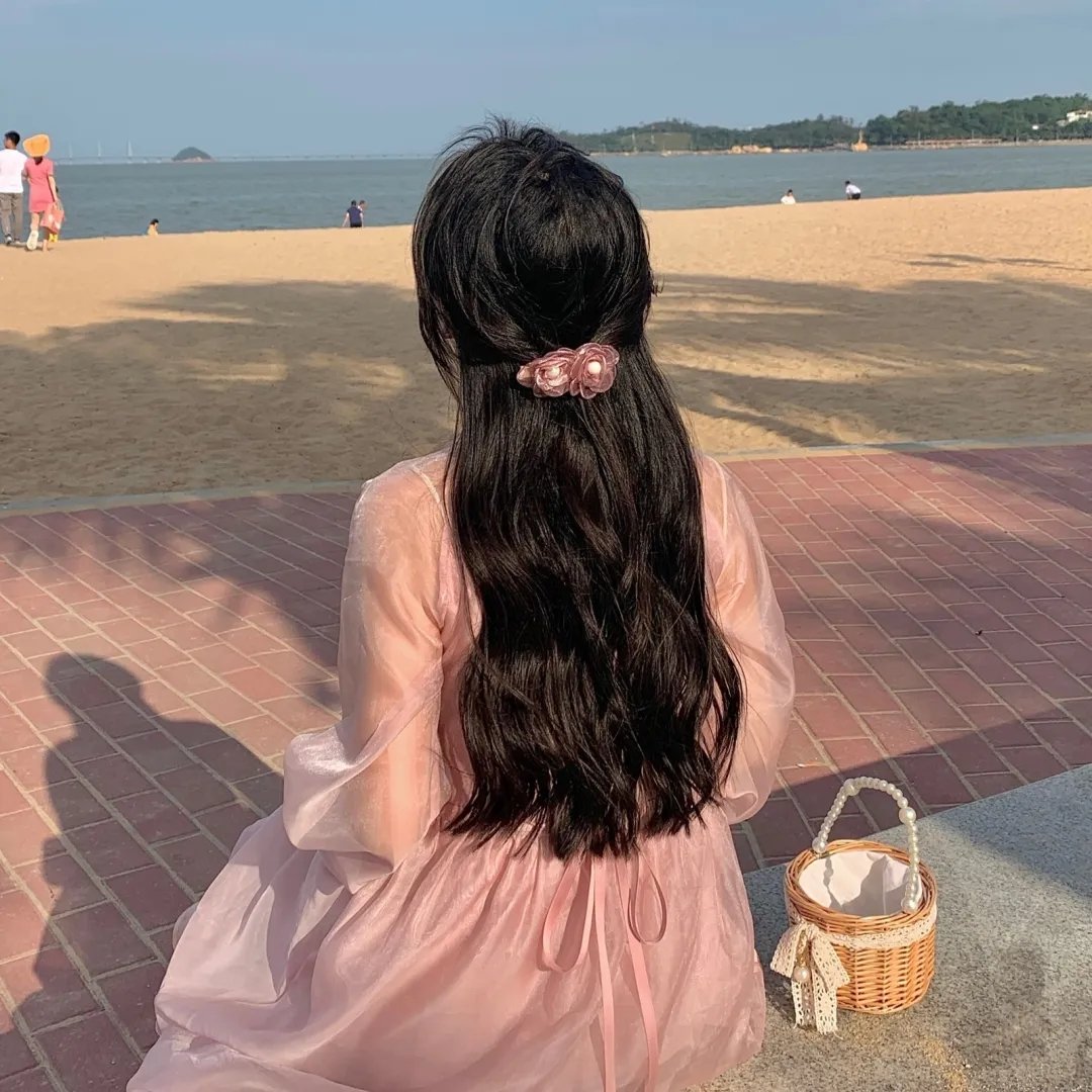 战火中的女神